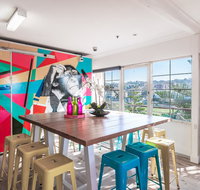 Mad Monkey Coogee Beach - Getaway Accommodation