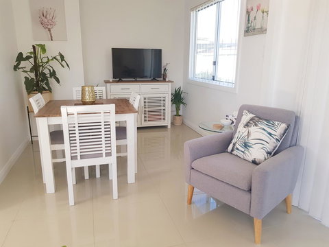 BookerBay Retreat! - Getaway Accommodation 6