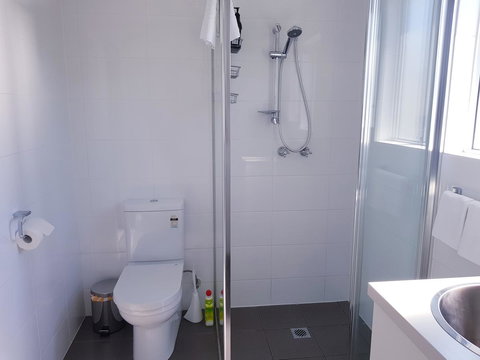 BookerBay Retreat! - Getaway Accommodation 10