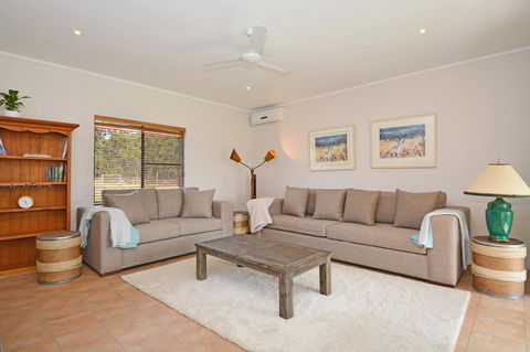 JE Guesthouse, Central To All The Hunter Valley Has To Offer - Getaway Accommodation 2