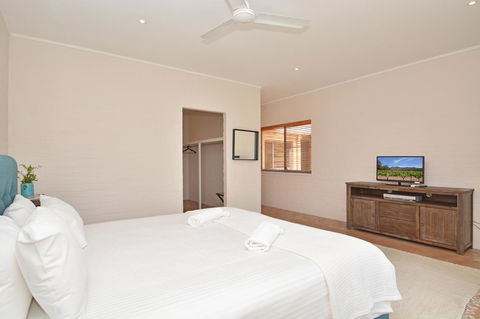 JE Guesthouse, Central To All The Hunter Valley Has To Offer - Getaway Accommodation 34