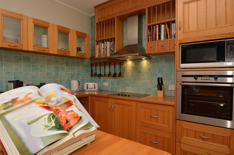 JE Guesthouse, Central To All The Hunter Valley Has To Offer - Getaway Accommodation 14