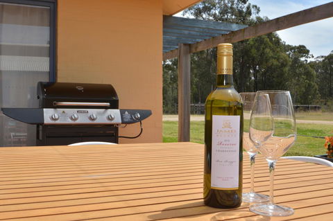 JE Guesthouse, Central To All The Hunter Valley Has To Offer - Getaway Accommodation 10