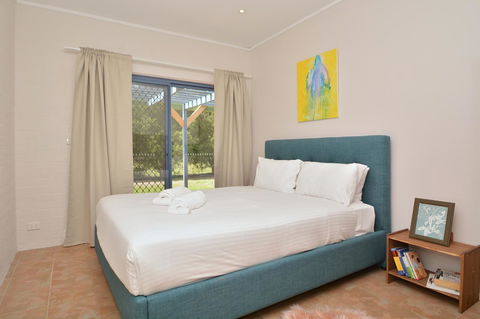 JE Guesthouse, Central To All The Hunter Valley Has To Offer - Getaway Accommodation 31