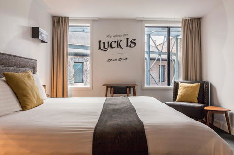 The Lucky Hotel - Getaway Accommodation 20