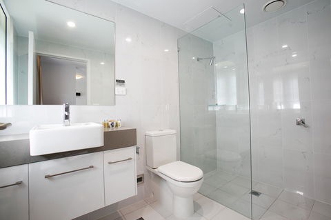 The Lucky Hotel - Getaway Accommodation 30