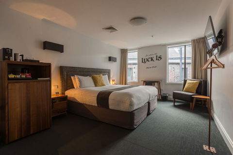 The Lucky Hotel - Getaway Accommodation 35