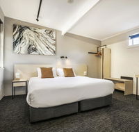 Nightcap at Colyton Hotel - Getaway Accommodation