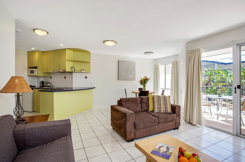 Eco Beach Resort - Getaway Accommodation 21