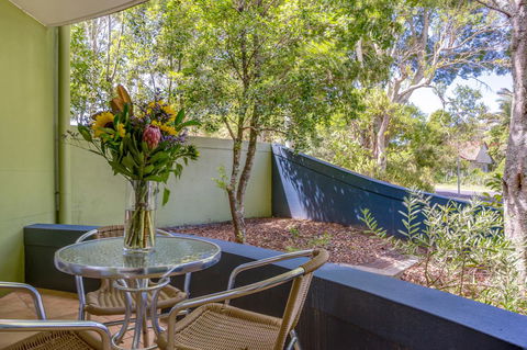 Eco Beach Resort - Getaway Accommodation 34