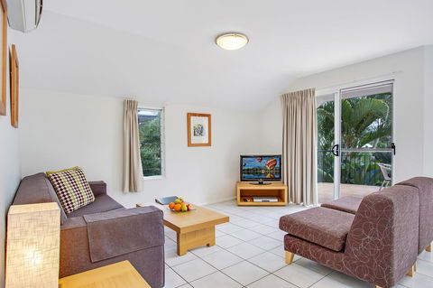 Eco Beach Resort - Getaway Accommodation 28