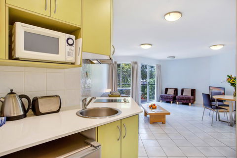 Eco Beach Resort - Getaway Accommodation 23