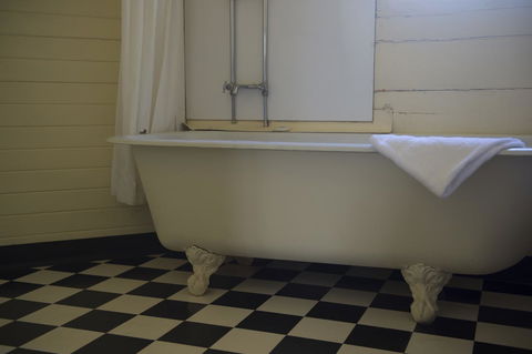 Hillview Heritage Hotel - Getaway Accommodation 27