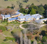 Hillview Heritage Hotel - Getaway Accommodation