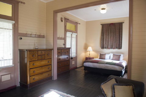Hillview Heritage Hotel - Getaway Accommodation 36