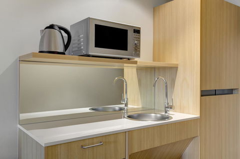 Ibis Styles Sydney Central - Getaway Accommodation 11