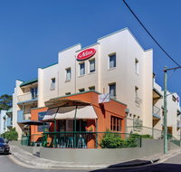 Adina Apartment Hotel Chippendale - Getaway Accommodation