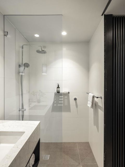 Mercure Sydney Rouse Hill - Getaway Accommodation 16