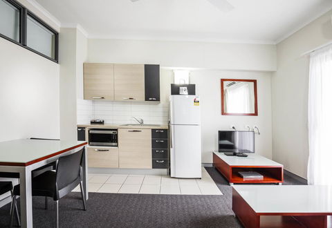 Novotel Darwin Airport - Getaway Accommodation 19