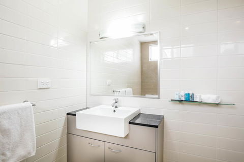 Novotel Darwin Airport - Getaway Accommodation 16