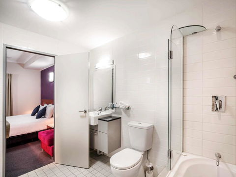 Novotel Darwin Airport - Getaway Accommodation 26