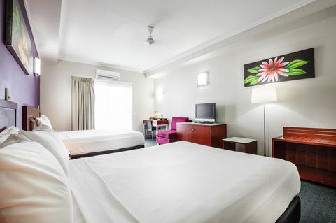Novotel Darwin Airport - Getaway Accommodation 3