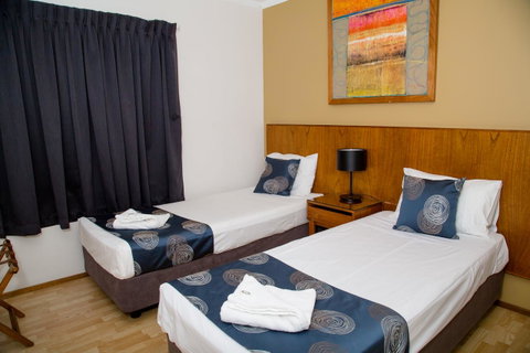 Cullen Bay Resorts - Getaway Accommodation 8