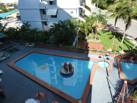 Cullen Bay Resorts - Getaway Accommodation 13