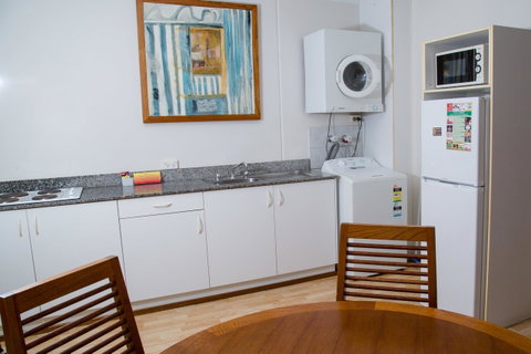 Cullen Bay Resorts - Getaway Accommodation 5