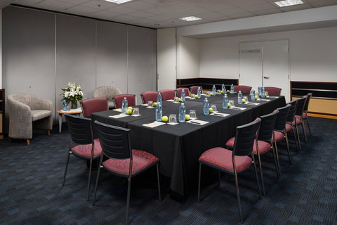 Rydges Darwin Central - Getaway Accommodation 24