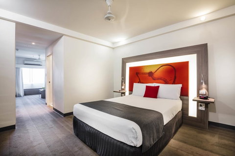 Novotel Darwin CBD - Getaway Accommodation 19