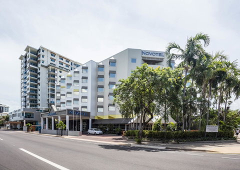 Novotel Darwin CBD - Getaway Accommodation 13