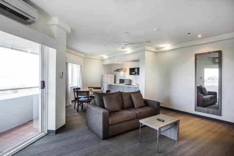Novotel Darwin CBD - Getaway Accommodation 6