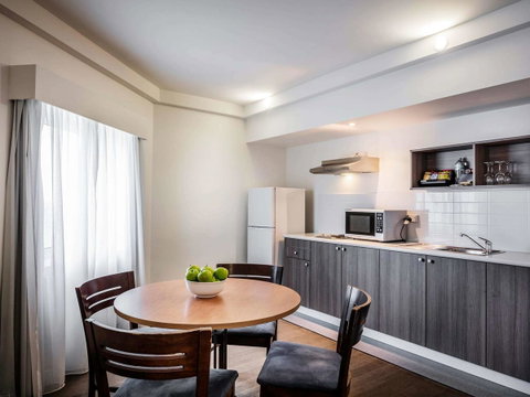 Novotel Darwin CBD - Getaway Accommodation 32