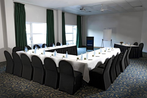 Novotel Darwin CBD - Getaway Accommodation 20