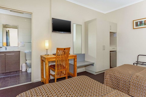 Quality Hotel Darwin Airport - Getaway Accommodation 10