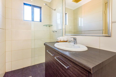 Quality Hotel Darwin Airport - Getaway Accommodation 20