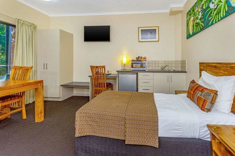 Quality Hotel Darwin Airport - Getaway Accommodation 11