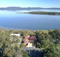 Booti Booti Chateau Lakeside - Getaway Accommodation