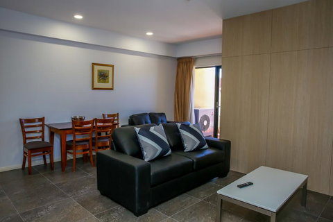 Boulevard On Beaumont - Getaway Accommodation 3