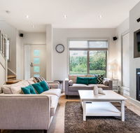 Boutique Stays - Mentone Abode - Getaway Accommodation