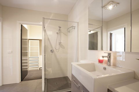 Boutique Stays - Roxys Place, Prahran House - Getaway Accommodation 1
