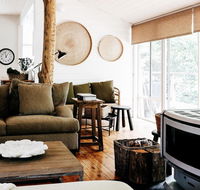 Braebrook - Stunning farm house - Getaway Accommodation