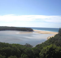 Breathtaking Views Over Currimundi Lake - Getaway Accommodation