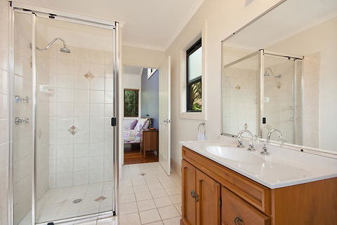Bundaleer Retreat - Getaway Accommodation 3