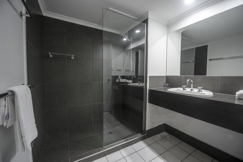 Castaways Resort & Spa On Mission Beach - Getaway Accommodation 3