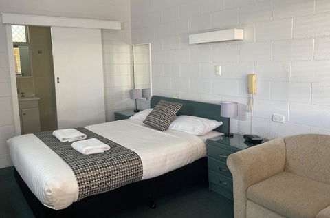 Castlereagh Lodge Motel - Getaway Accommodation 2