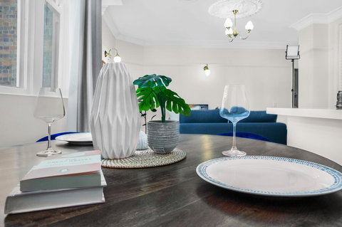 Central Apartment With Spacious Living And Dining - Getaway Accommodation 1