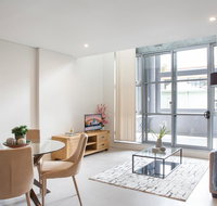 Central City Loft With Gym and Pool - Getaway Accommodation