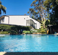 Checkers Resort - Getaway Accommodation